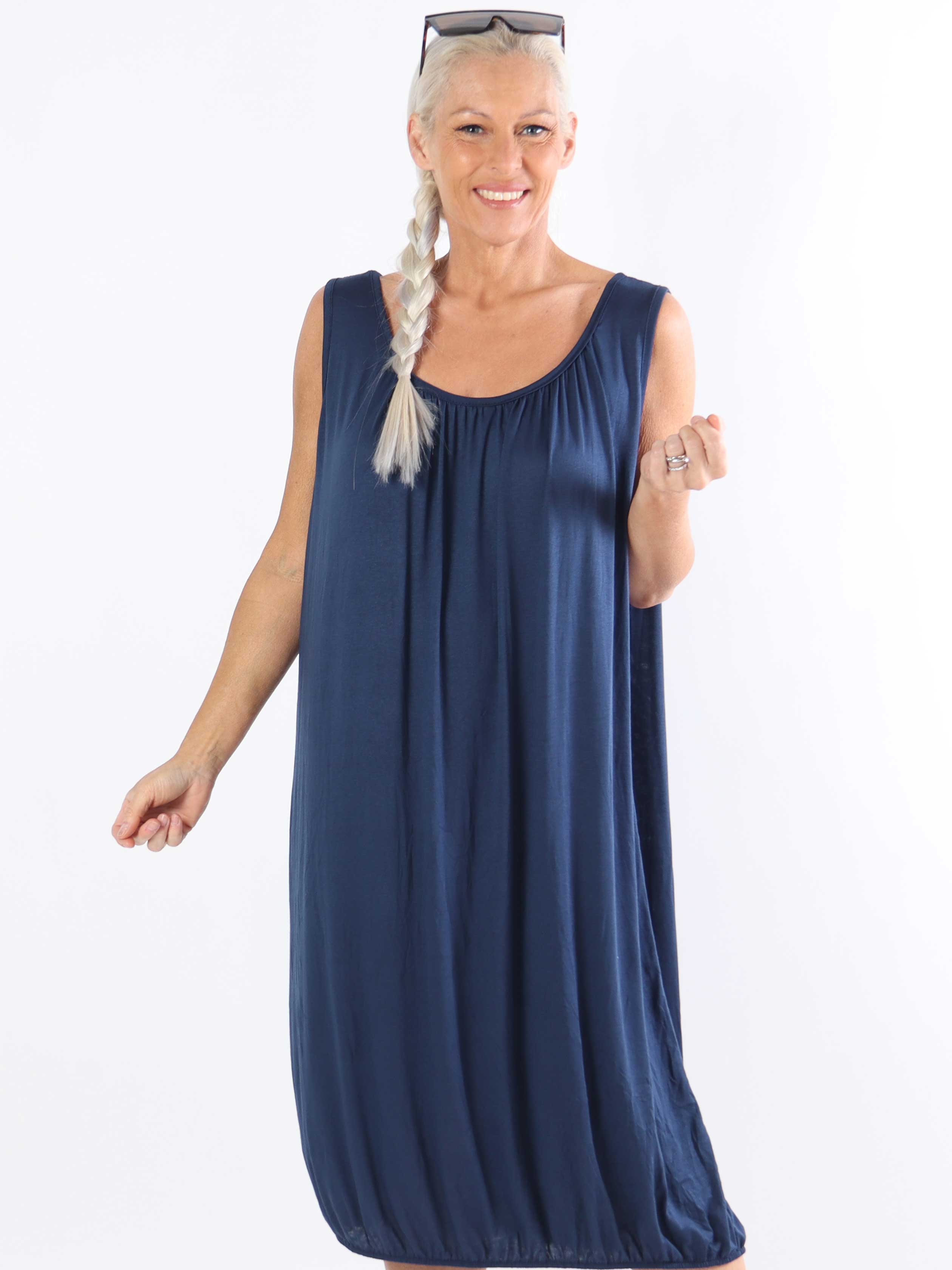 Miracle Sleeveless Dress - Plus size basis kjole i viskose med elastik forneden